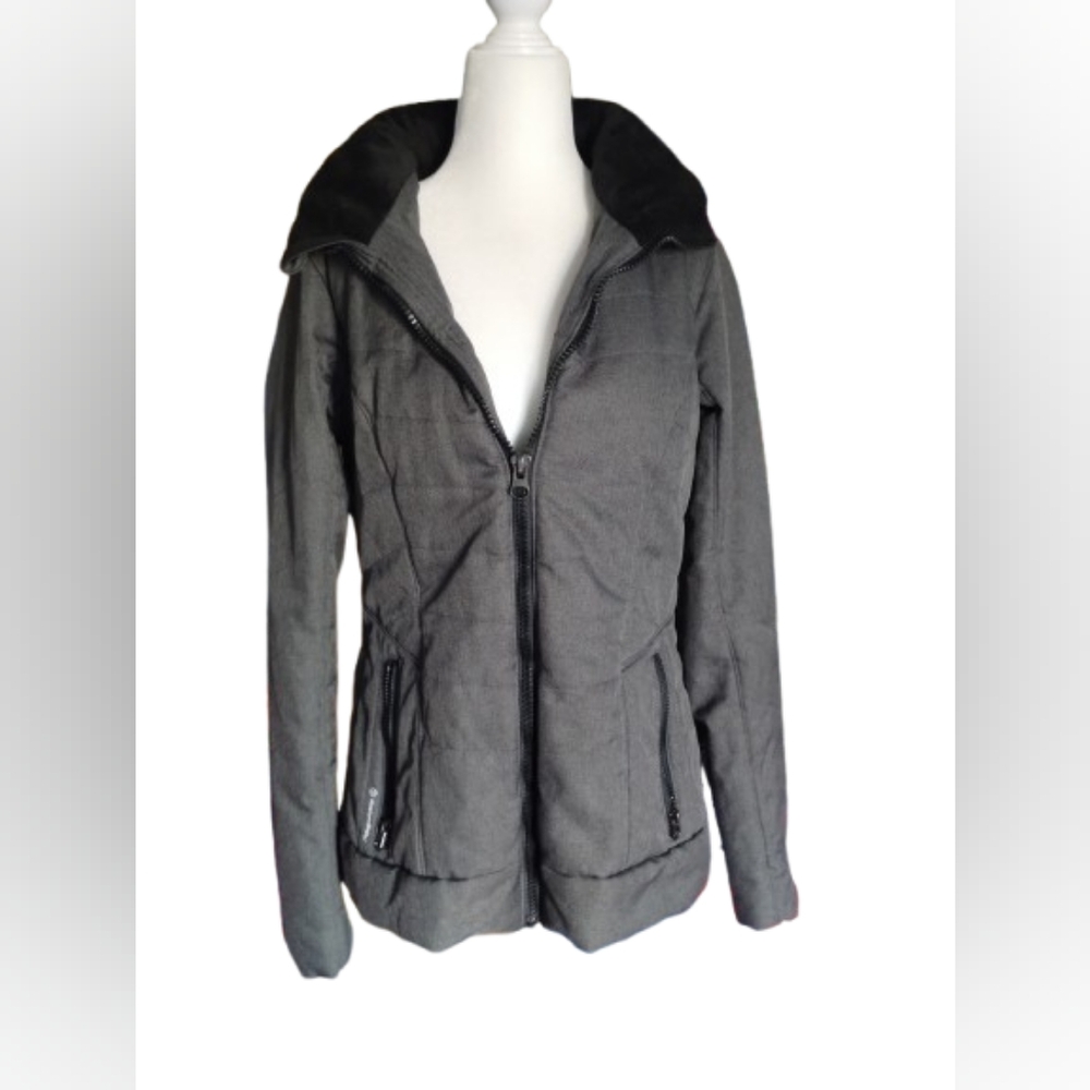 NWOT Champion Puffer Jacket Coat Size M Gray Insulated Parka